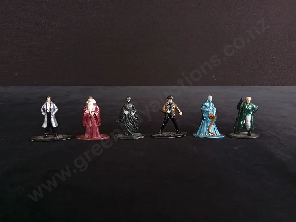 HARRY POTTER 6 MINIATURE MODELS Image 1++