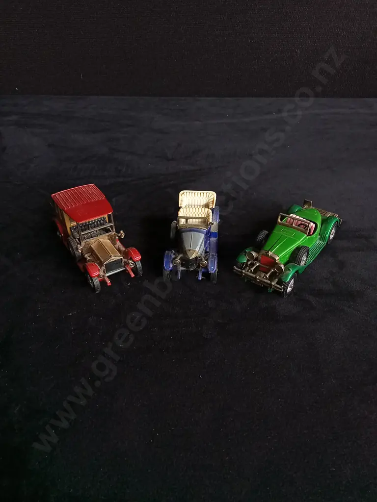 14 VINTAGE CAR MODELS Image 1++