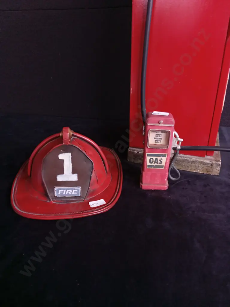 3 PIECE GAS PUMPS AND FIREMAN HAT HOME DECOR Image 1++