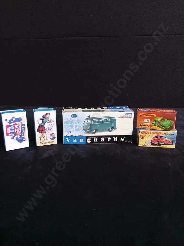 5 COLLECTABLE CAR BOXES, EMPTY Image 1++