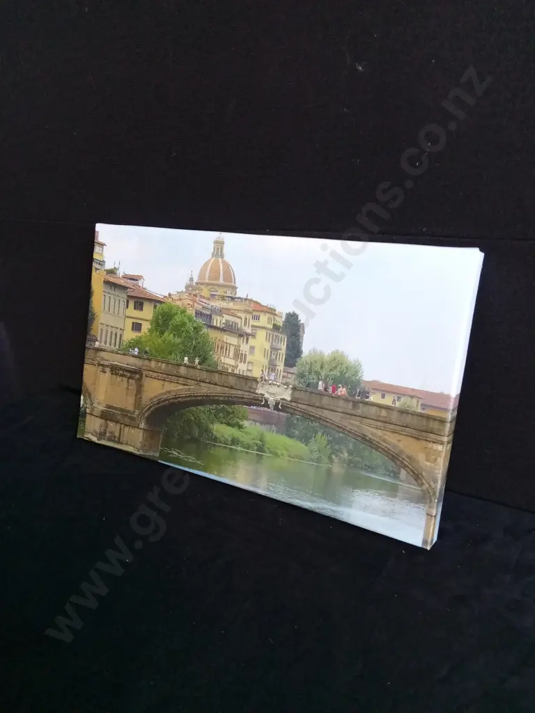 2 PIECES CANVAS LANDSCAPE PRINTS Image 1++