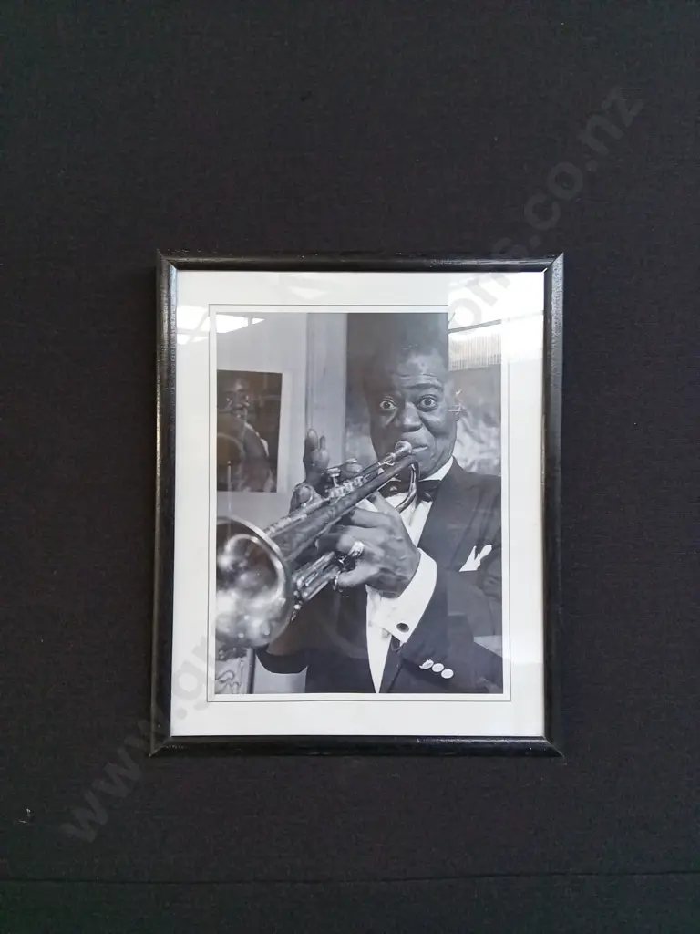 3 PIECES JAZZ ART AND PRINTS, LOUIS ARMSTRONG, RAY CHARLES Image 1++