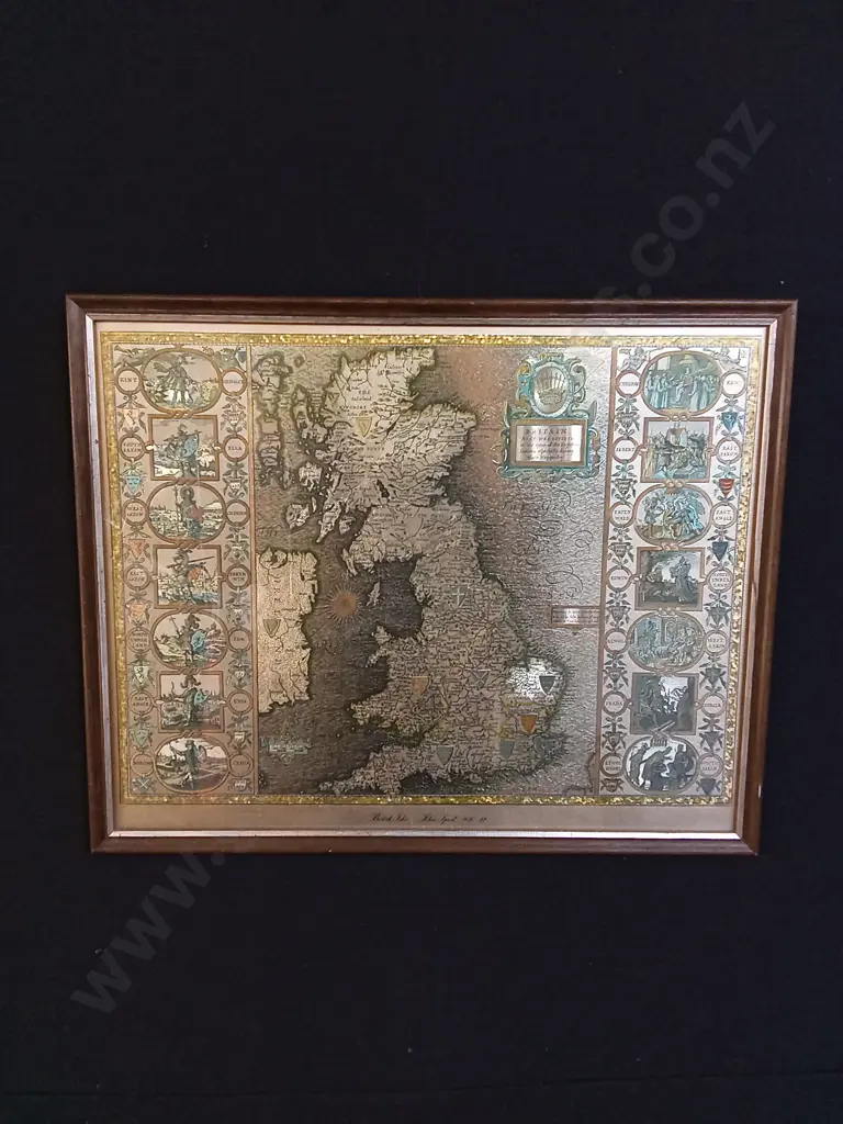 FRAMED BRITISH ISLES GOLD MAP Image 1++