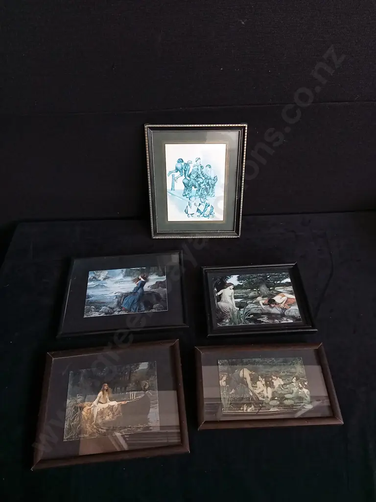 5 PIECES FRAMED PAINTING PRINTS Image 1++