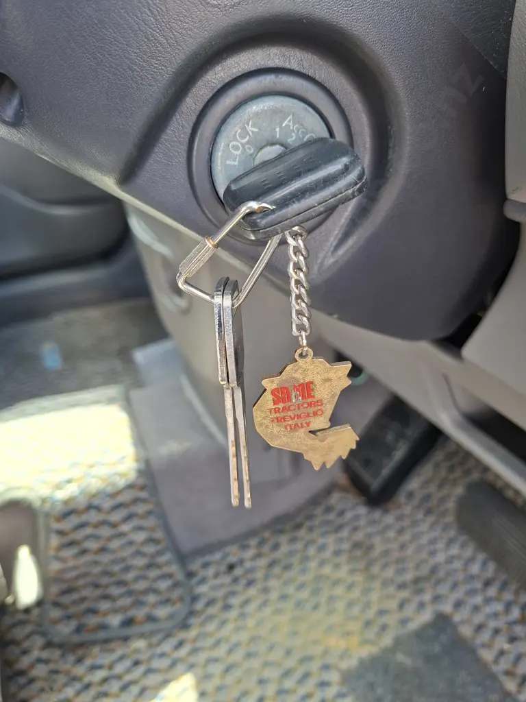 1999 NISSAN TINO REGISTRATION DJL843 WOF TO 17.6.26, REGISTERED TO 1.10.26 CVT COLUMN SHIFT AUTOMATIC TRANSMISSION Image 1++