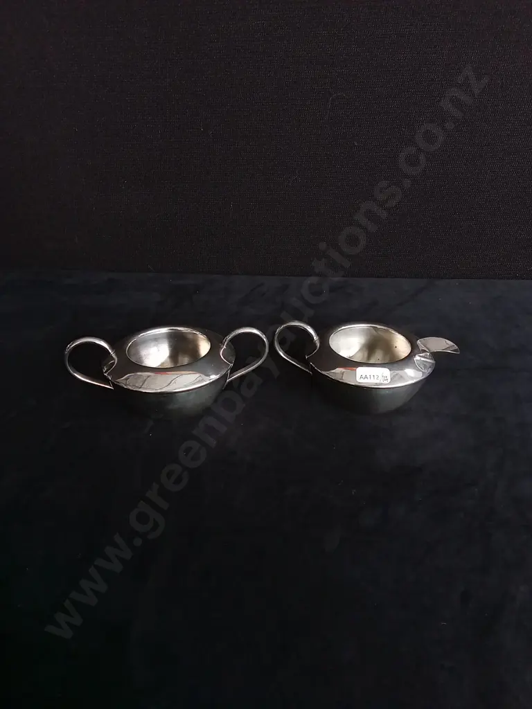 4 PIECES SILVER PLATED CREAMER ANS SUGAR BOWL SET Image 1++