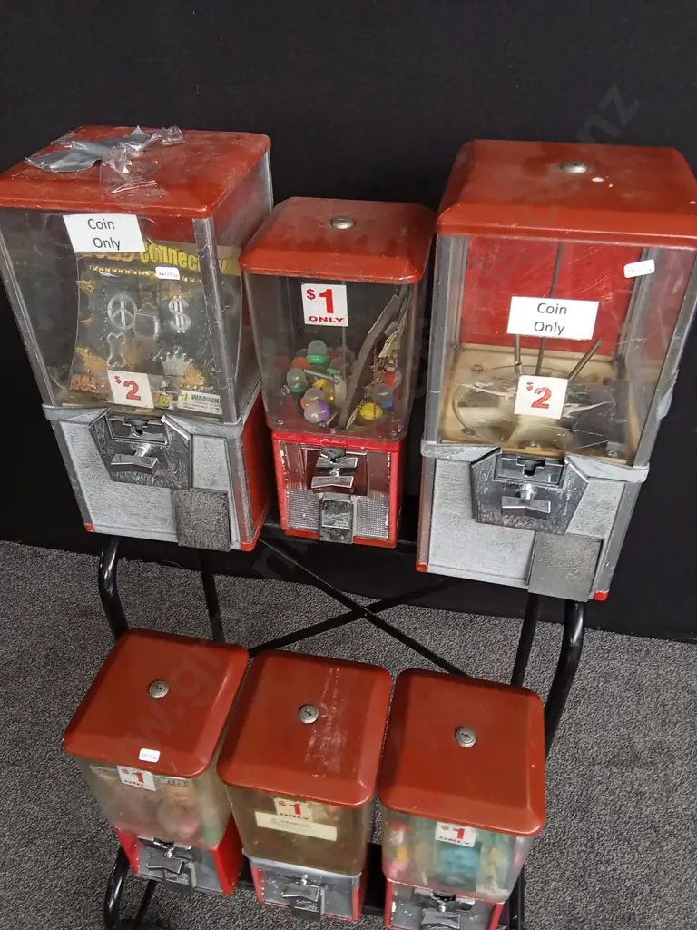 6 VENDING MACHINES ON STEEL TROLLEY ALL NORTHWESTERN BRAND ALL COMPLETE BUT NO KEYS Image 1++