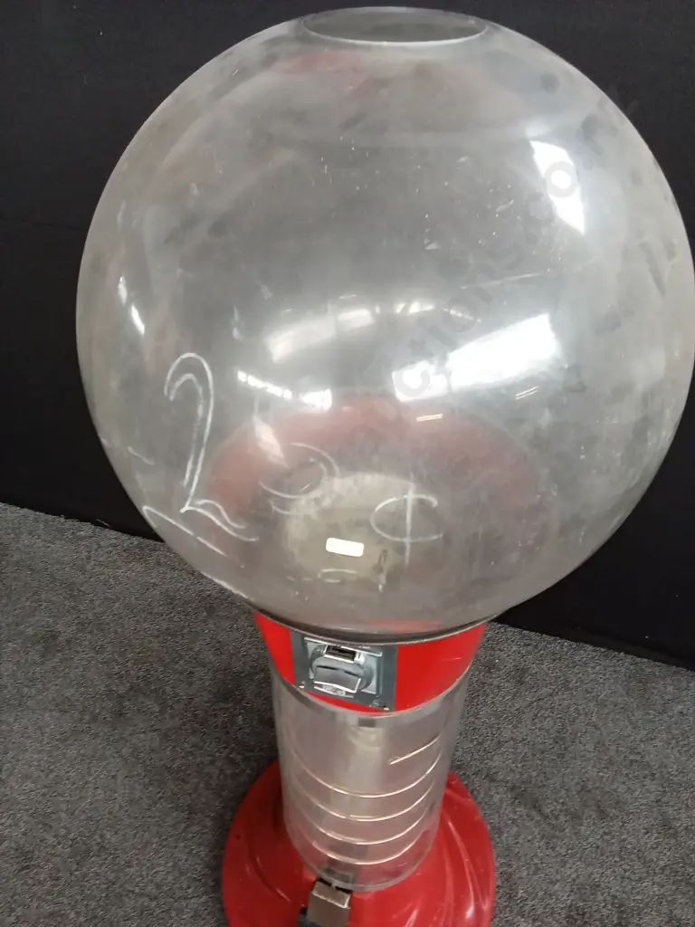 CREATIVE PRODUCTS TORNADO VENDING MACHINE 1.62M TALL RED Image 1++