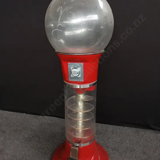 CREATIVE PRODUCTS TORNADO VENDING MACHINE 1.62M TALL RED