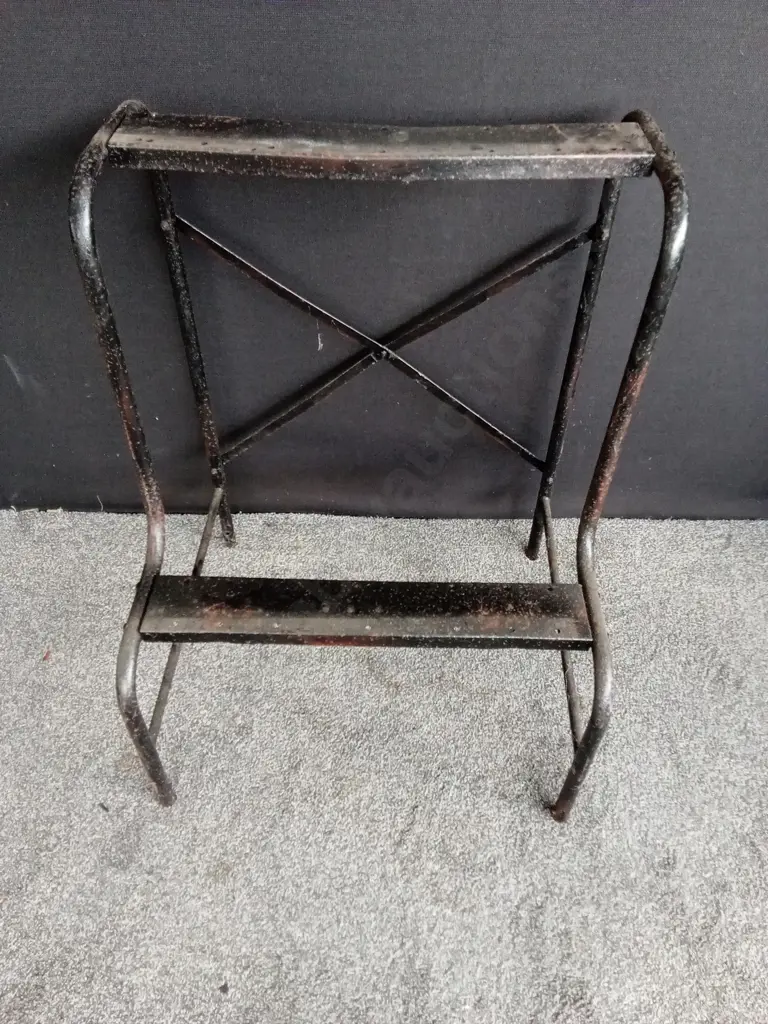 STEEL FRAME VENDING MACHINE STAND FOR MULTIPLE MACHINES - STAND ONLY Image 1++