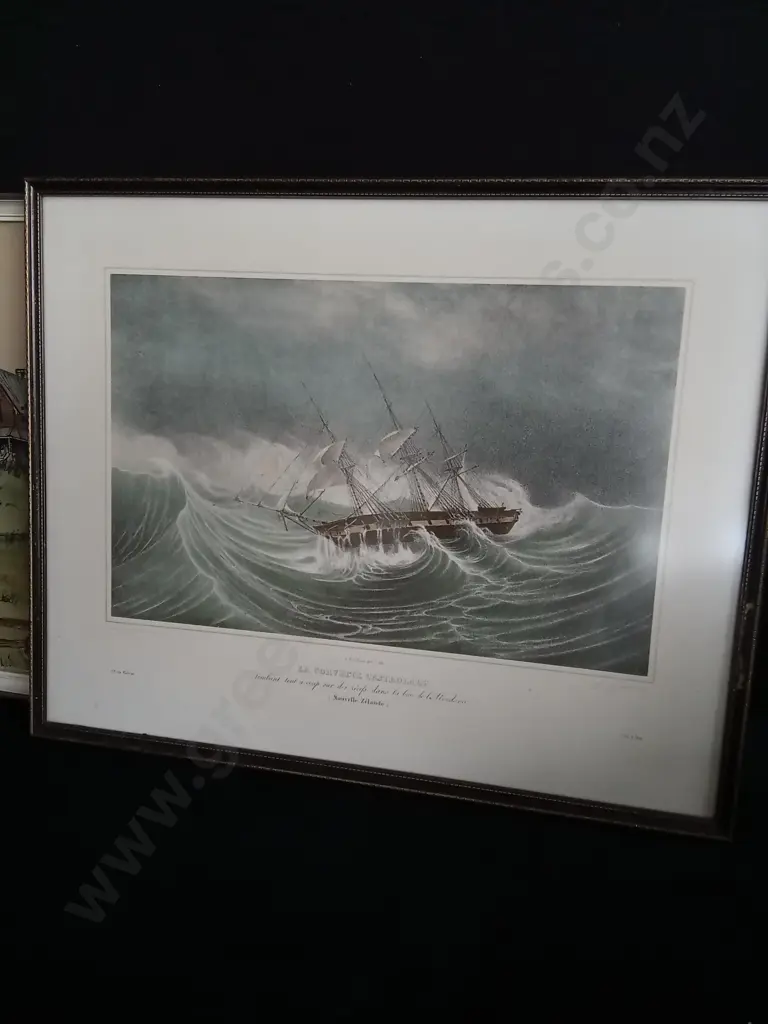 2 PIECES FRAMED ART PRINTS Image 1++