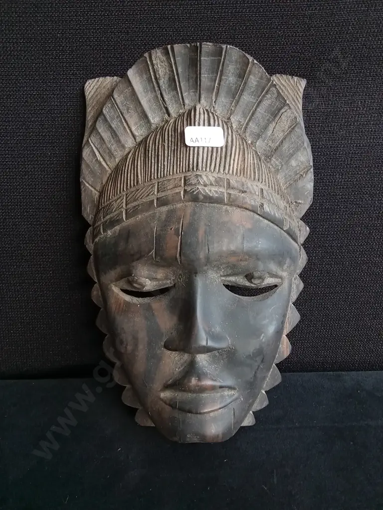HANDCRAFTED WOODEN AFRICAN TRIBAL MASK Image 1++