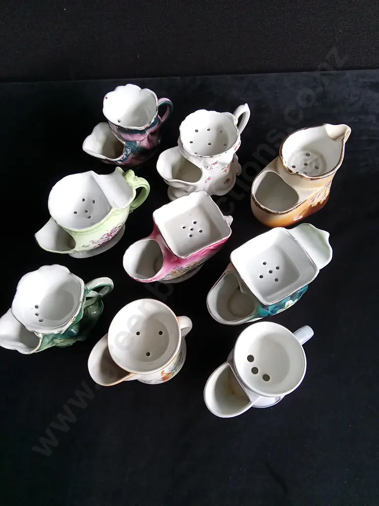 9 PIECES VINTAGE COLLECTION OF SHAVING MUGS Image 1++