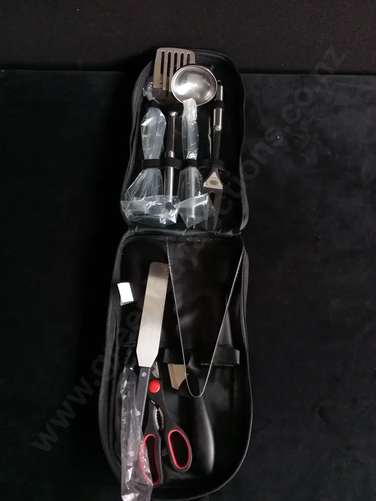 NEW KITCHEN AND BBQ UTENSILS SET Image 1++