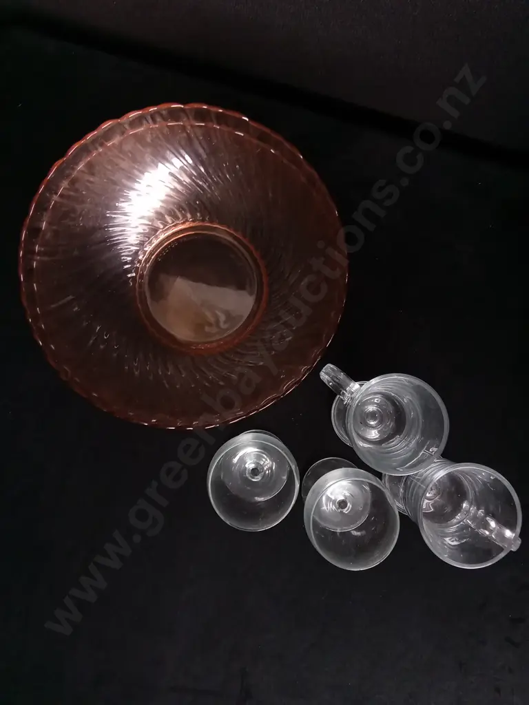 6 PIECES GLASSWARE MIX, GLASSES AND ARCOROC BOWLS Image 1++