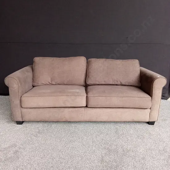 BROWN 2 SEATER COUCH