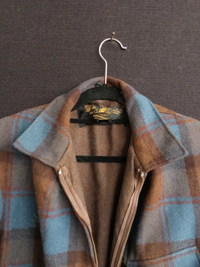 SWANDRI PURE WOOL PLAID JACKET Image 1++