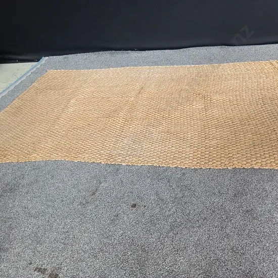 WOVEN RUG H2.18M L1.43M