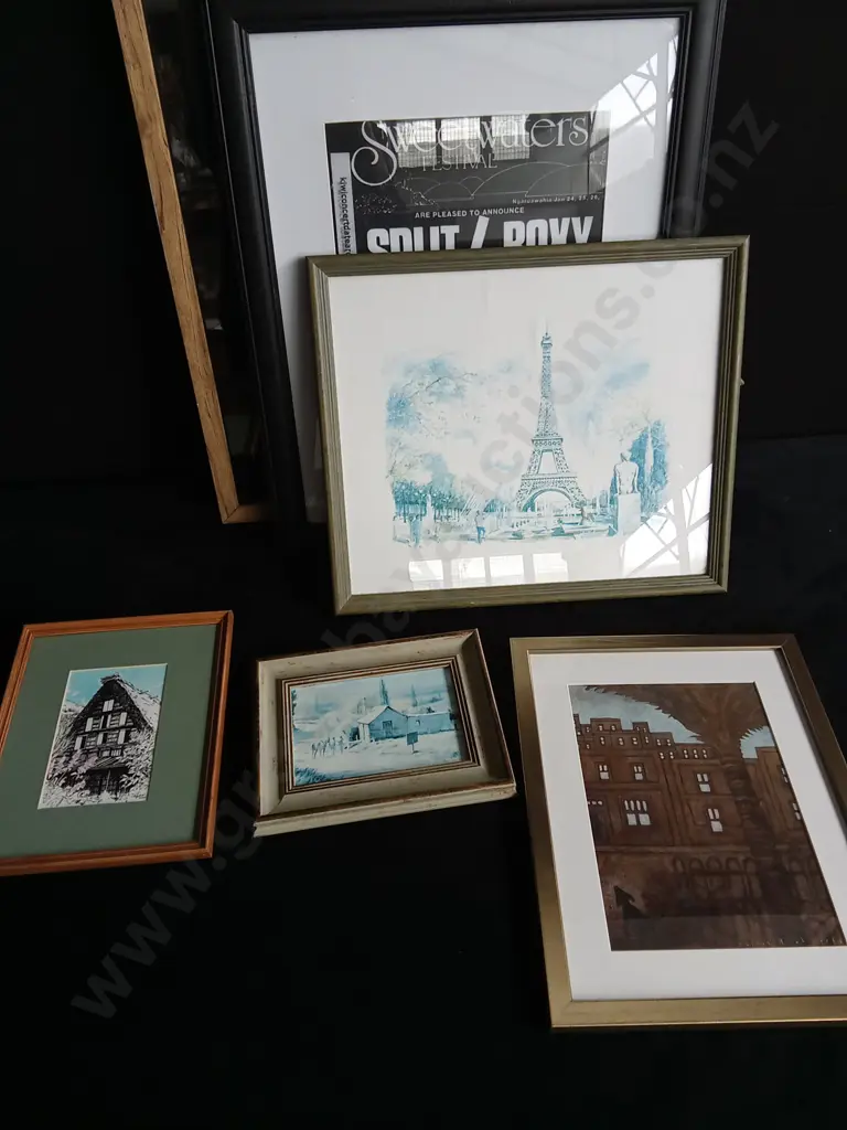 6 PIECES 0F FRAMED ART PRINTS Image 1++