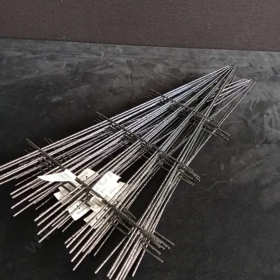 10 PIECES TAKASHO 60CM PLANT TRELLIS BRAND NEW