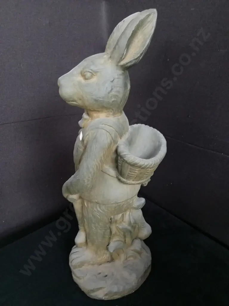 BRAND NEW TAKASHO RABBIT FIGURINE H 69CM Image 1++