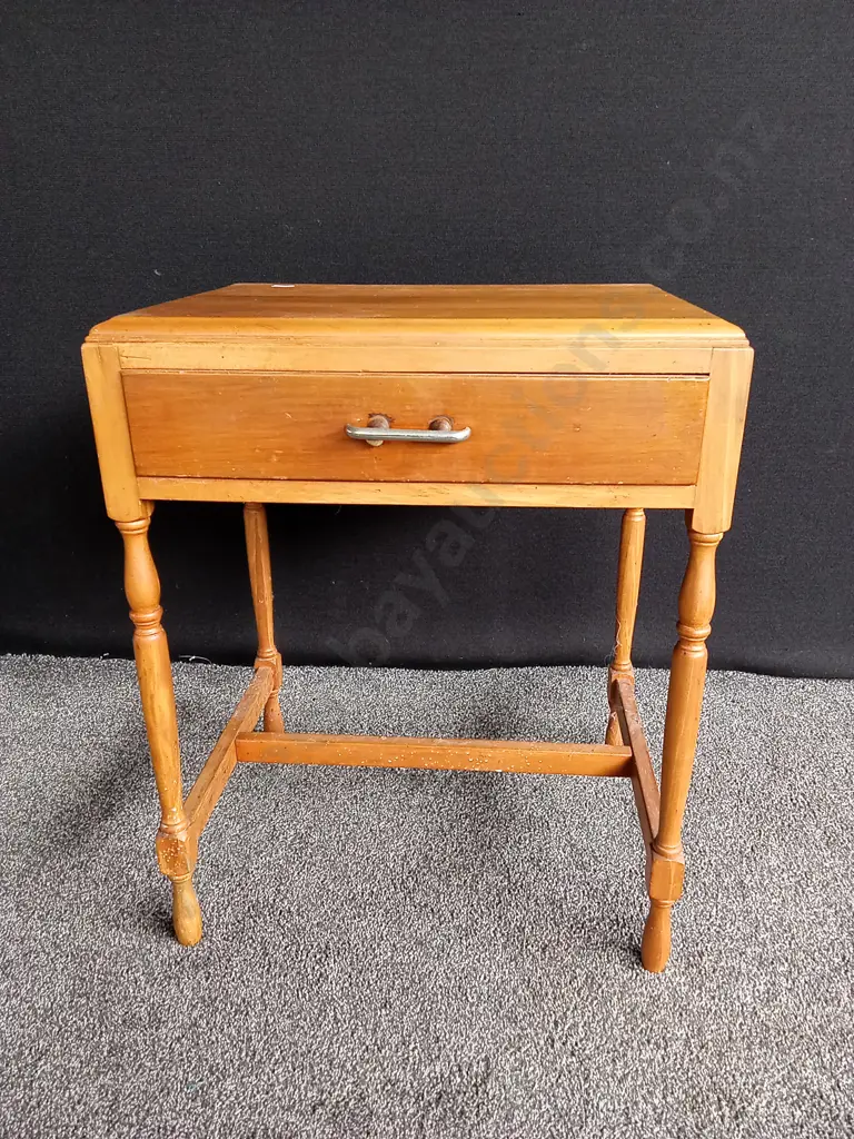 2 X SIDE TABLE L53CM D40CM H66CM Image 1++