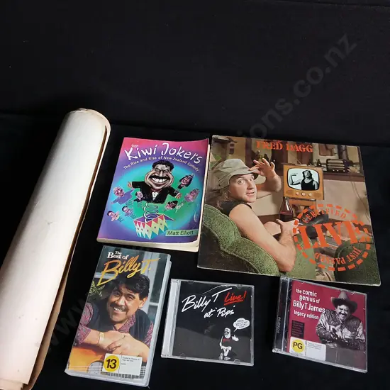 6 PIECES KIWI COMEDY ITEMS