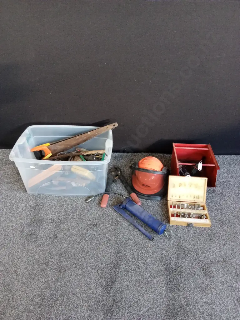 PLASTIC BIN CONTAINING VARIOUS HAND TOOLS SAWS, CHISELS, CLAMPS, SCREWDRIVERS PLUS STIHL SAFETY HELMET HELMET, BO Image 1++