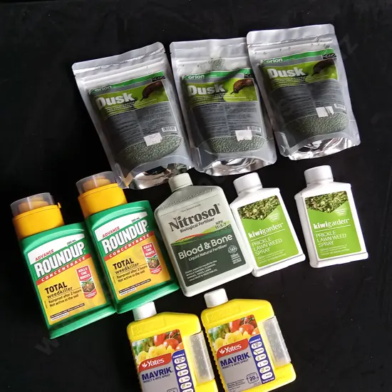 10 PIECES BRAND NEW GARDEN PRODUCTS