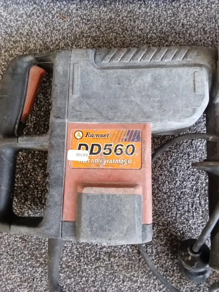 RAMSET DD560 ROTARY HAMMER DRILL TESTED WORKING Image 1++