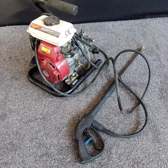 POWERJET 1600 PETROL WATER BLASTER UNTESTED BUT MOTOR TURNS 3HP 1595 PSI