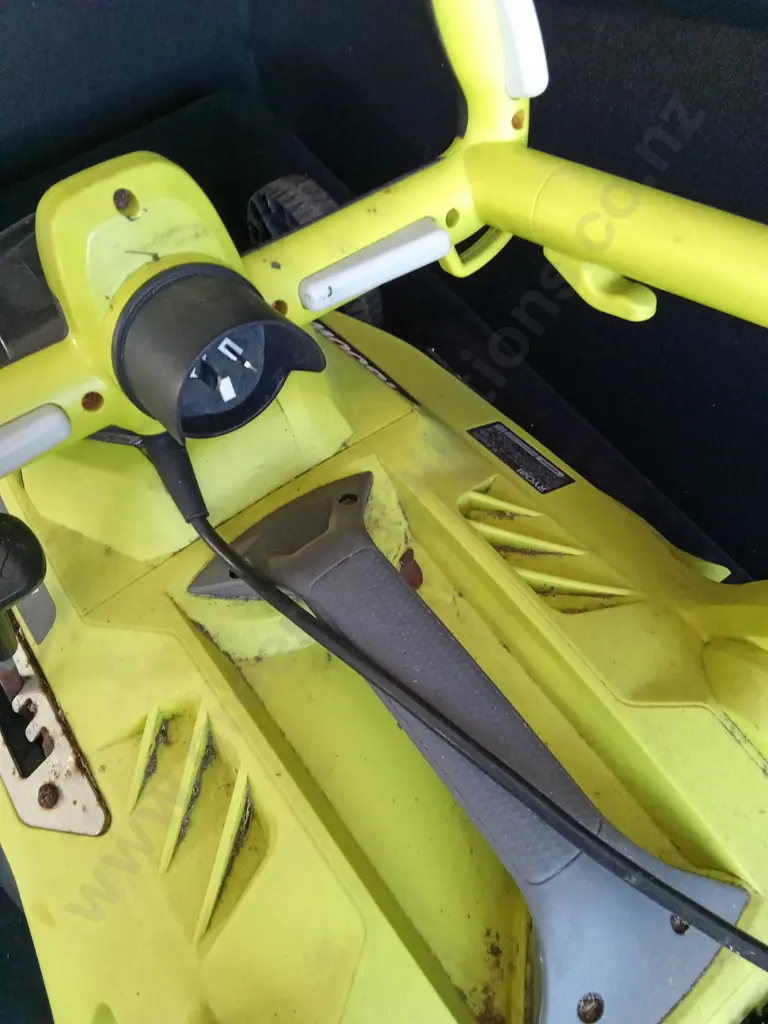 RYOBI 40CM 1800W ELECTRIC LAWN MOWER WITH CATCHER TESTED WORKING WITH EXTENSION LEAD ON COIL Image 1++