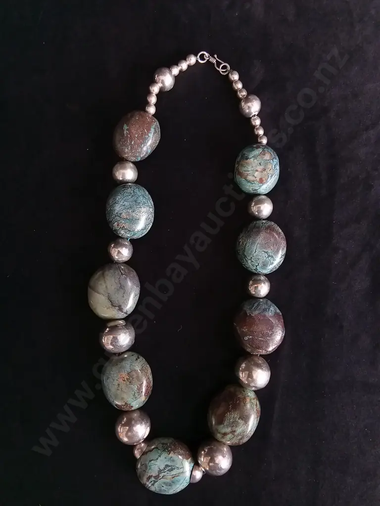 POLISHED TURQUOISE STONES AND SILVER NECKLACE ORIGINALLY PURCHASED FROM BROWNS JEWELLER REMUERA Image 1++