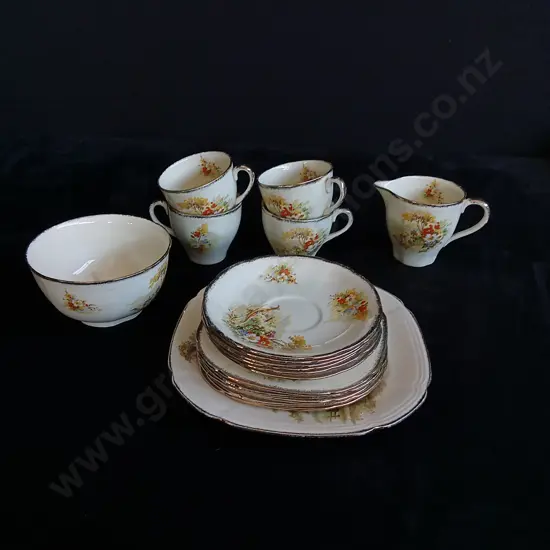 VINTAGE ALFRED MEAKIN SUNSHINE TEA SET