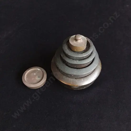 SET OF VINTAGE BRASS BUN WEIGHTS