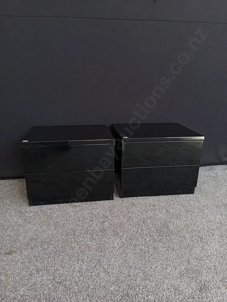PAIR OF BLACK NIGHT STANDS 40 CM Image 1++