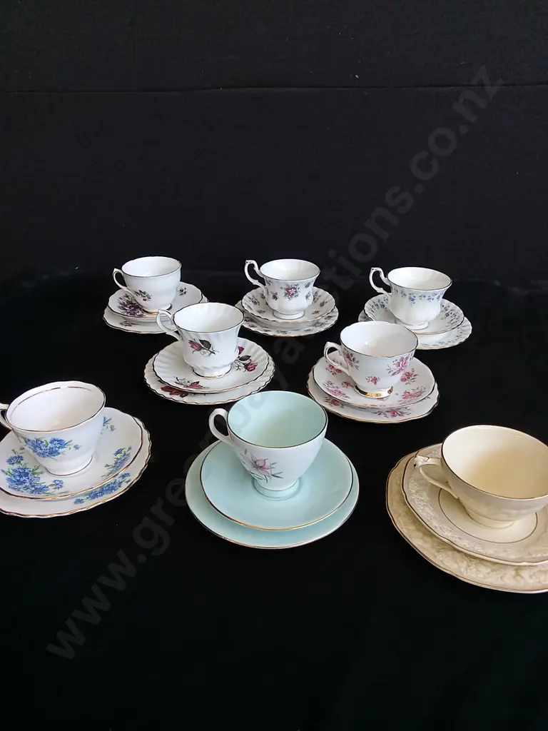 8 BONE CHINA TEA CUP SETS Image 1++