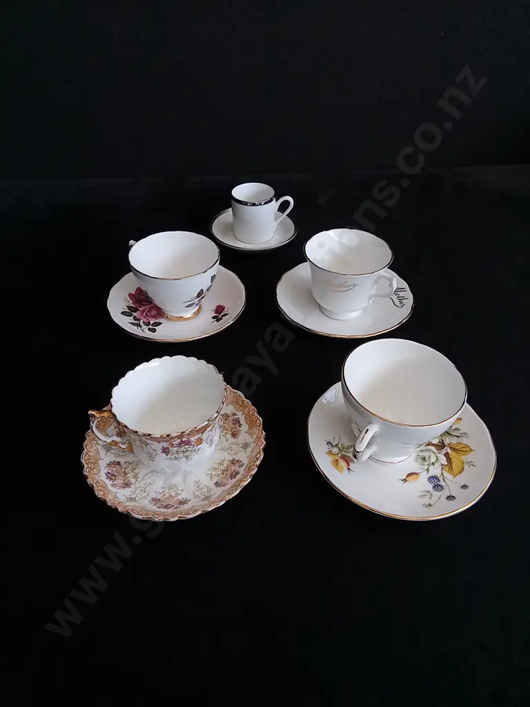 5 TEA CUP AND SAUCER SETS Image 1++