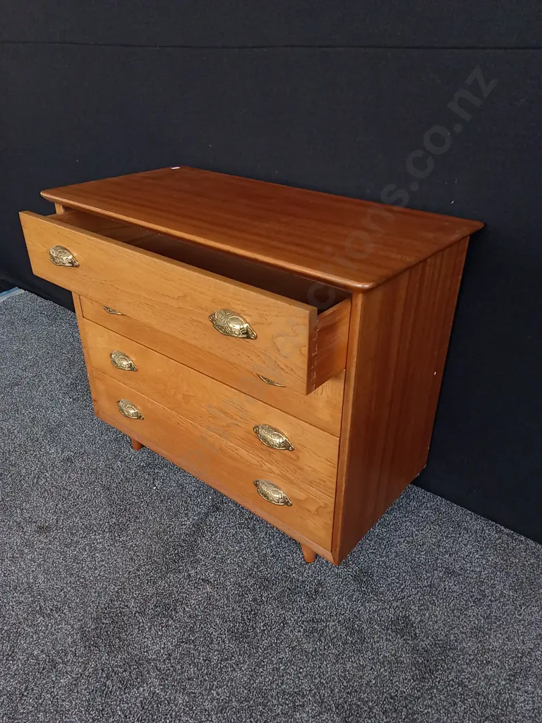 MID CENTURY FOUR DRAWER CHEST H 75CM X 91CM W X 43CM D Image 1++