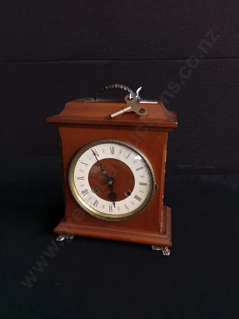 ANTIQUE MANTLE CLOCK H 23CM Image 1++