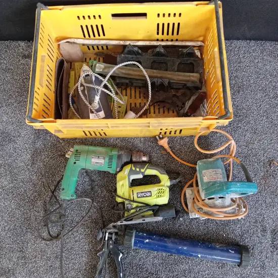 BOX TOOLS INC MAKITA CIRCULAR SAW RYOBI JIGSAW MAKITA DRILL PLUS GREASE GUN AND IRON