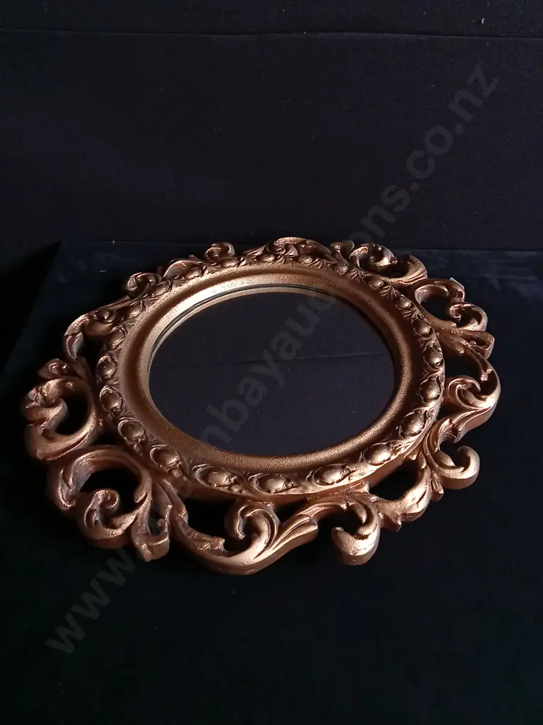 VINTAGE ROUND MIRROR Image 1++