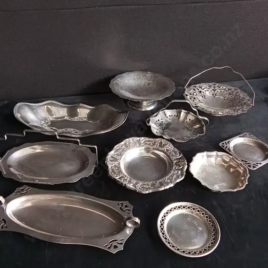 10 PIECES SERVING ITEMS