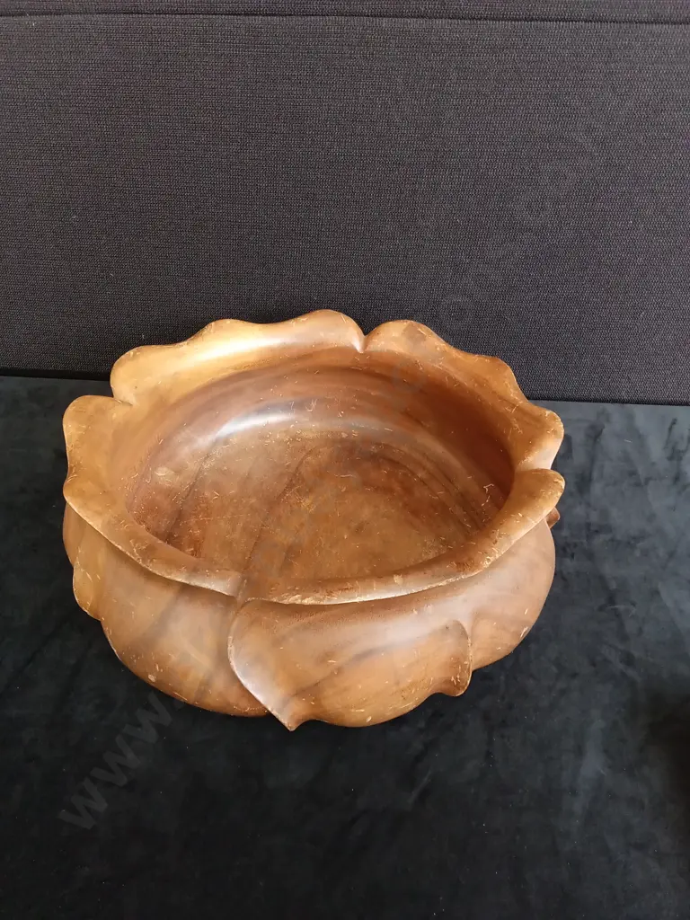 HAND CARVED WOODEN SALAD BOWL AND PLACE MATS Image 1++