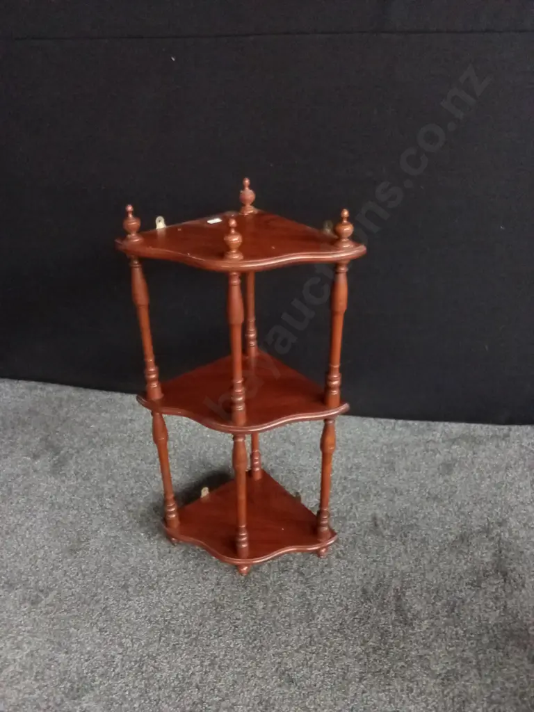 VINTAGE WOODEN CORNER WHATNOT SHELF H 83CM Image 1++