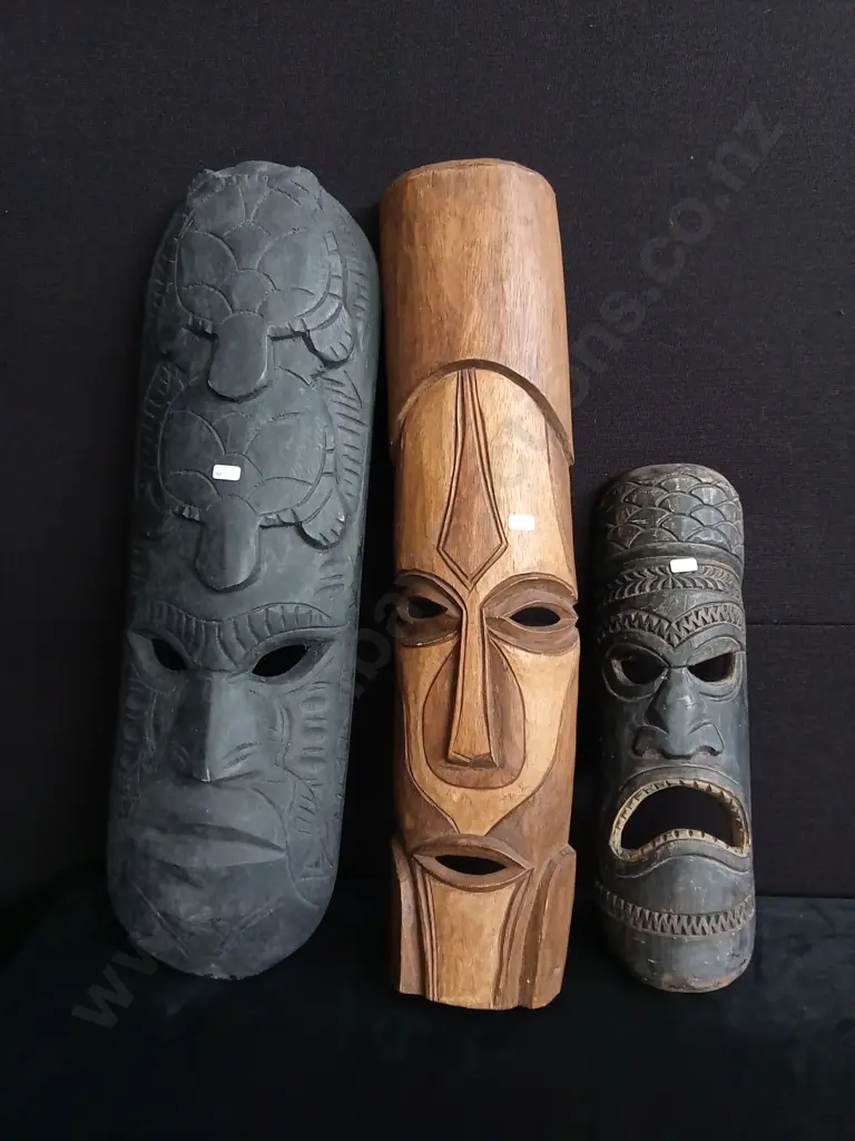 3 PIECES HAND CARVED WOODEN TRIBAL DECORATIVE MASKS Image 1++