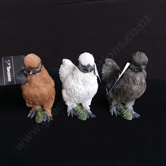 3 PIECES TAKASHO CHICKEN FIGURINES H 7CM BRAND NEW