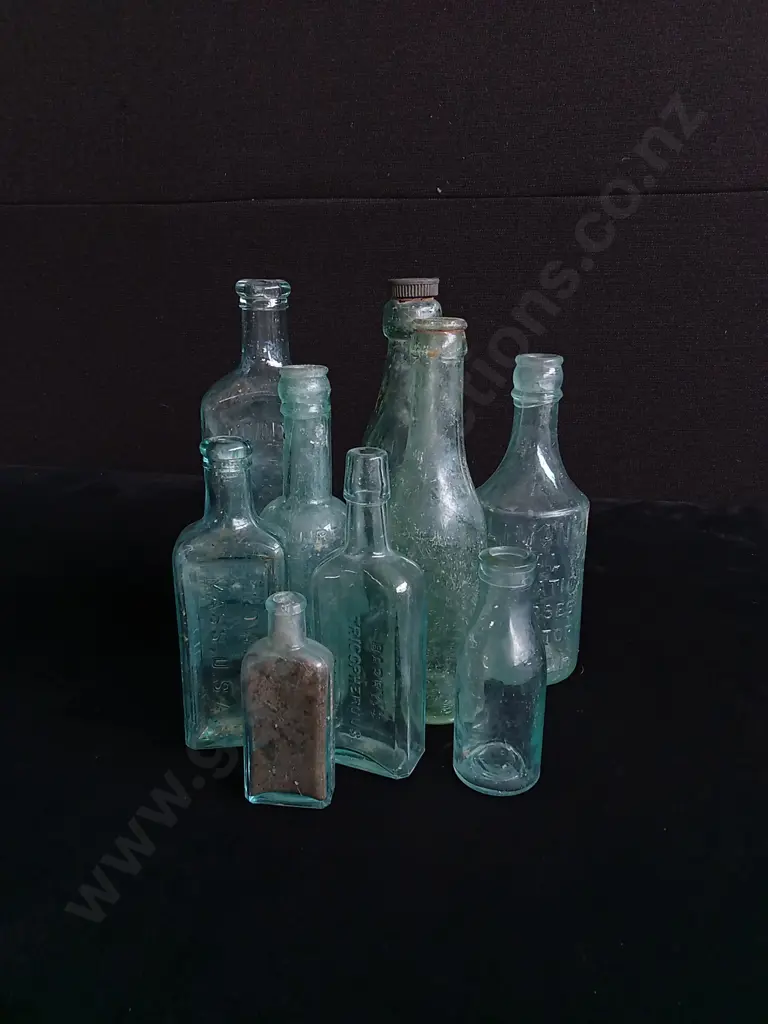 9 VINTAGE CLEAR GLASS BOTTLES Image 1++