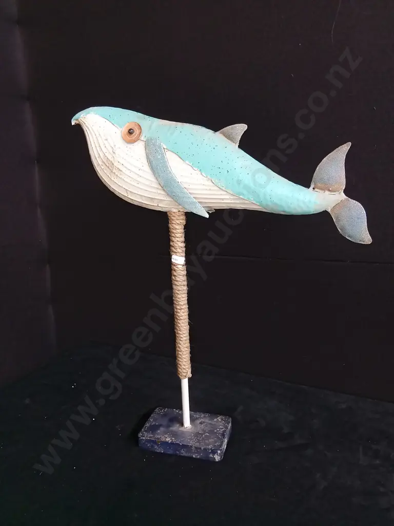 FIGURINE WHALE H 64CM BRAND NEW Image 1++