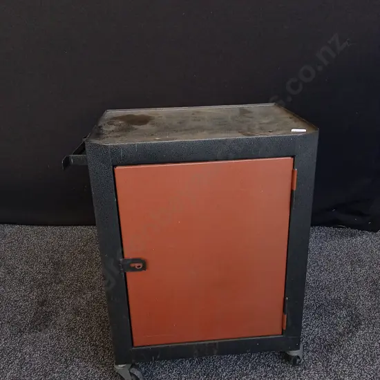 ROLLING STEEL TOOL CABINET